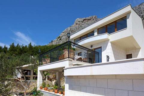 Villa Amare Makarska - E6 circa 150 qm für max 6 Pers - Ferienunterkunft in Makarska (6 Personen)