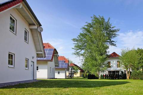 FH mit Hund 1-6 Personen 135 qm - Ferienunterkunft in Verchen (6 Personen)