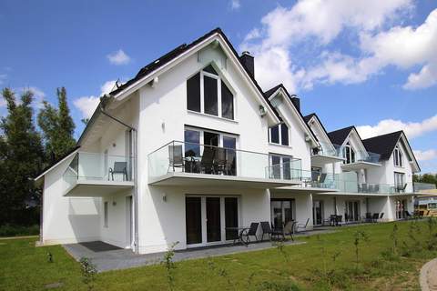Reihenhaus Hafenflair / Haus 4 / Wohnungen 13 und 15 - Ferienhaus in Plau am See (12 Personen)
