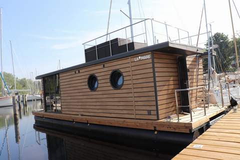 Hausboot Leni - Ferienunterkunft in Flensburg (3 Personen)