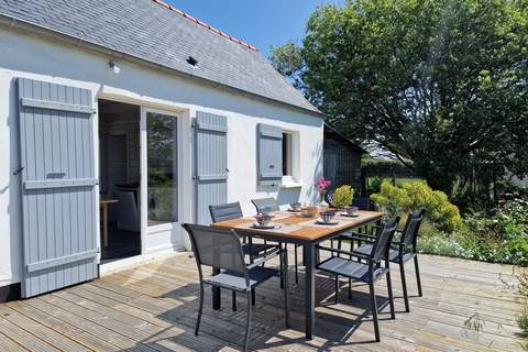 Holiday home with terrace and garden in Locquirec - Ferienhaus in Locquirec (5 Personen)