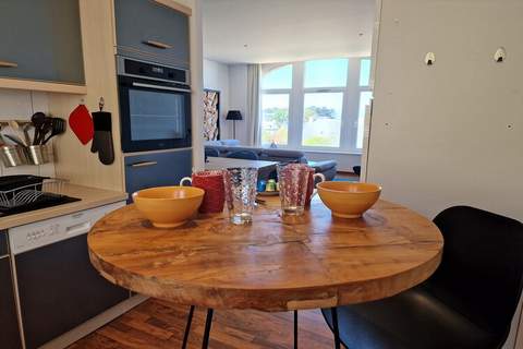 Pretty apartment with sea view in Primel - Ferienunterkunft in Plougasnou (4 Personen)
