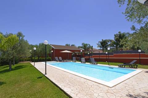 holiday home Floridia-Villa Lucia mit Privatpool - Ferienhaus in Siracusa (6 Personen)