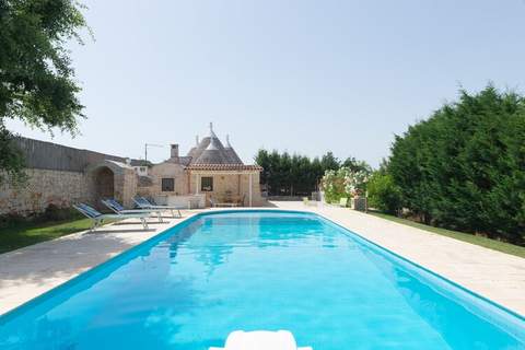 Trullo Filippo Ostuni - Ferienunterkunft in Ostuni (4 Personen)