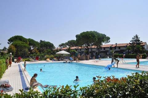 Holiday resort Villaggio Danubio, Bibione-D7 - Ferienhaus in Bibione (7 Personen)