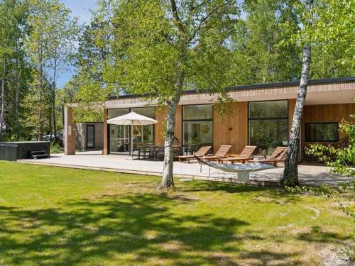 Ferienhaus Tinja - all inclusive - 900m from the sea  in 
Hjby (Dnemark)