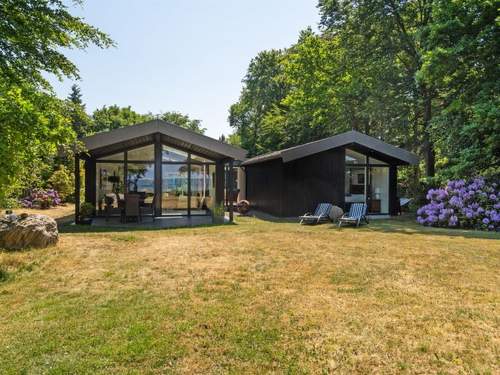 Ferienhaus Kennet - 30m from the sea