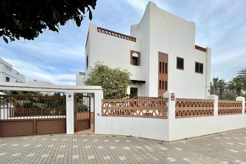Villa Playa & Golf II - Ferienunterkunft in Motril (10 Personen)