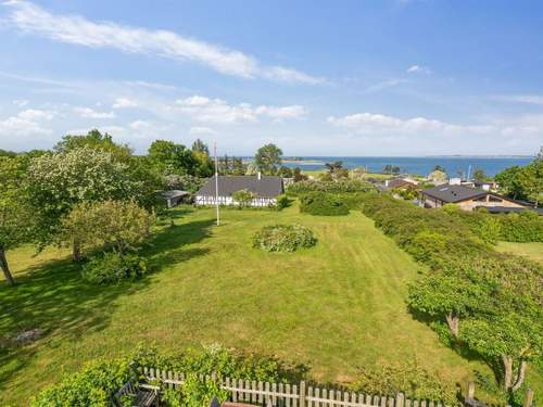 Ferienhaus Ilkka - 220m from the sea