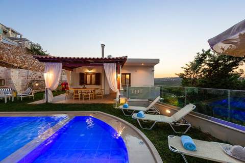 Petro Kampos Villa 3 - Ferienunterkunft in Achlades (5 Personen)