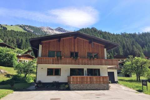 Haus Schedler - Gipfelblick - Ferienunterkunft in Steeg (4 Personen)