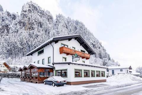 Wohnung Wiese - Ferienunterkunft in Strass im Zillertal (5 Personen)