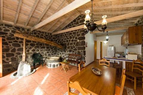 Ferienhaus in Santa Luzia // Casa do Alambique - Ferienunterkunft in Santa Luzia (4 Personen)