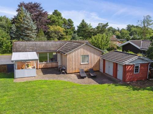 Ferienhaus Henric - 500m from the sea