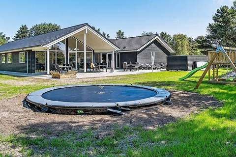 Ferienhaus in Blåvand (18 Personen)