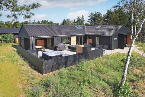 Ferienhaus in Blåvand (10 Personen)