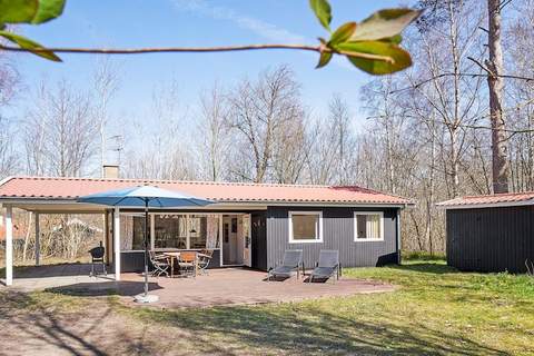 Ferienhaus in Aakirkeby (4 Personen)