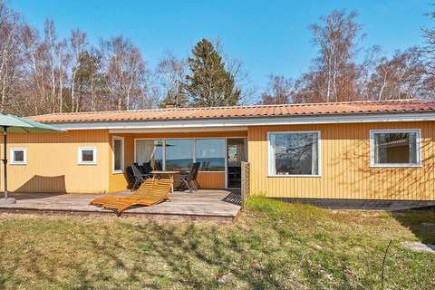 Ferienhaus in Aakirkeby (6 Personen)