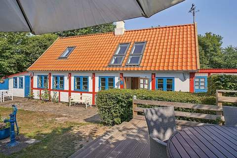 Ferienhaus in Aakirkeby (6 Personen)