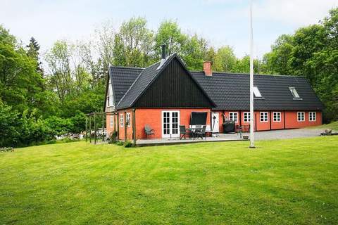 Ferienhaus in Nexø (8 Personen)