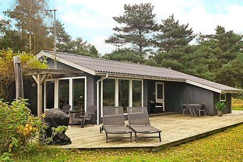Ferienunterkunft in Aakirkeby (4 Personen)
