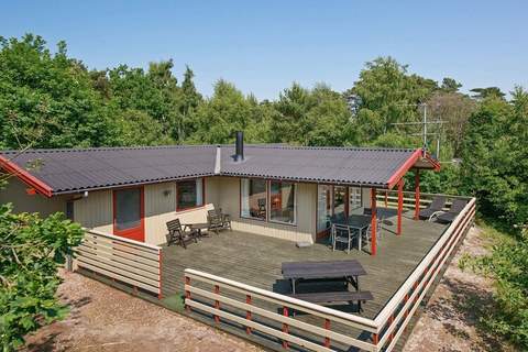 Ferienunterkunft in Aakirkeby (6 Personen)