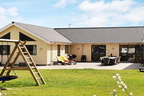 Ferienunterkunft in Glesborg (24 Personen)