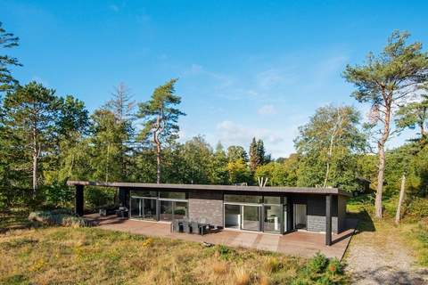 Ferienhaus in Knebel (8 Personen)