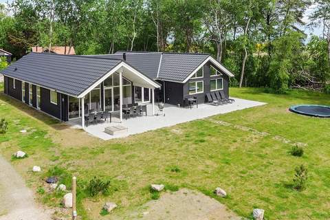 Ferienunterkunft in Væggerløse (18 Personen)