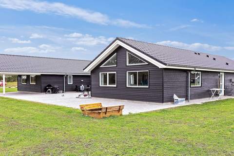 Ferienhaus in Væggerløse (20 Personen)