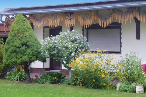 Reihenbungalow an einem Spreearm - Ferienunterkunft in Lübben (2 Personen)