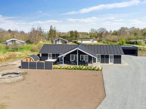 Ferienhaus Bryngeir - 750m from the sea