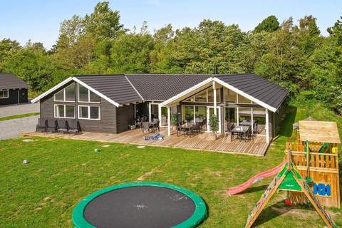 Ferienhaus in Vejby (16 Personen)