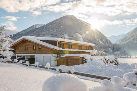 Haus Ferien Neukirchen - Appartement in Neukirchen (10 Personen)