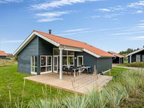 Ferienhaus Sylwia - from the sea
