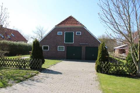 Ferienhaus mit großem Grundstück in Friederikensiel - Ferienunterkunft in Friederikensiel (4 Personen)