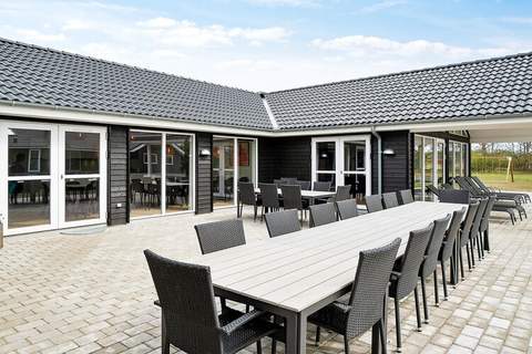  - Ferienhaus in Grenaa (24 Personen)