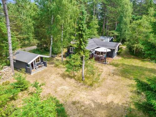 Ferienhaus Luci - all inclusive - 950m from the sea  in 
Hjby (Dnemark)