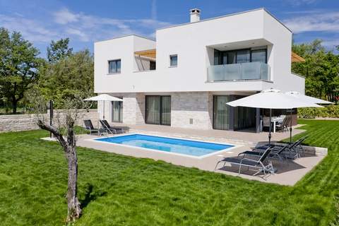 Villa Amaris - Ferienunterkunft in Novigrad (8 Personen)