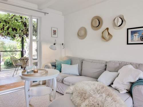 Ferienwohnung, Appartement Thorgny - 900m from the sea