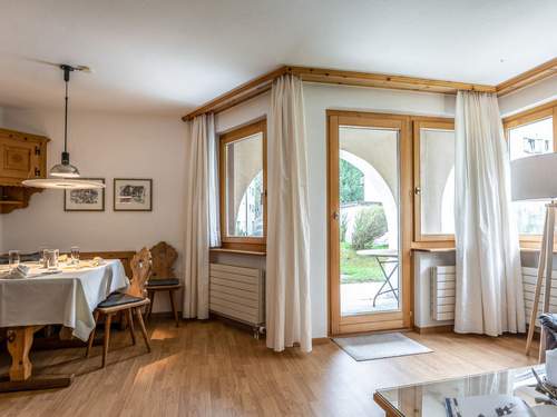 Ferienwohnung Chesa Auricula 1.1  in 
Sils Maria (Schweiz)