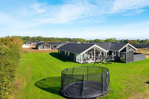 Ferienhaus in Sydals (16 Personen)