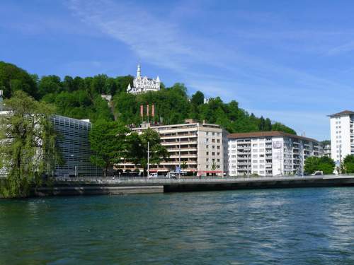 Ferienwohnung BHMS City Campus  in 
Luzern (Schweiz)