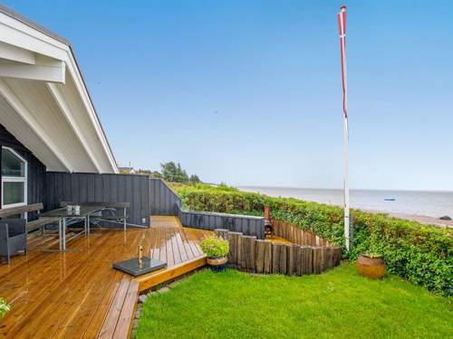 Ferienhaus Holmwith - all inclusive - 50m from the sea in Western Jutland  in 
Esbjerg V (Dnemark)