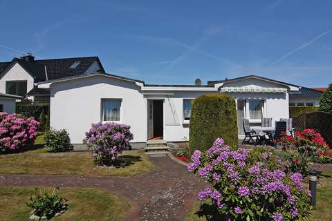 Bungalow B2 - Ferienhaus in Zinnowitz (4 Personen)