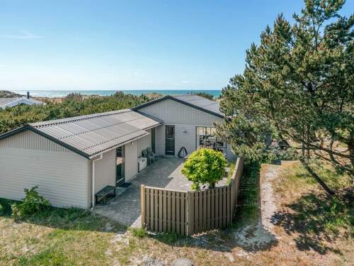 Ferienhaus Petersen - 50m from the sea