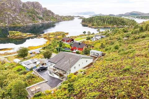 Ferienunterkunft in Kalvåg (10 Personen)