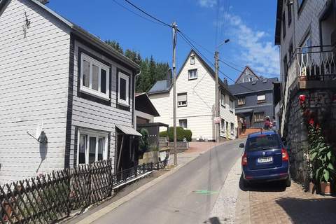Gasse - Ferienunterkunft in Altenfeld (6 Personen)