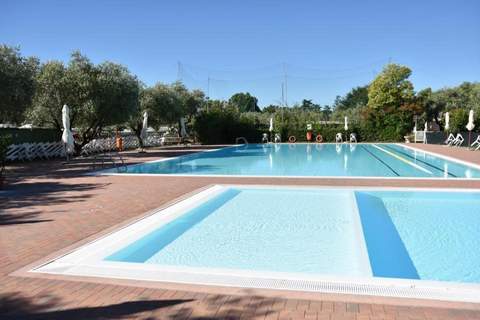 Caravan park della Colombaia, Padenghe sul Garda-CM Comfort - Ferienunterkunft in Padenghe (4 Personen)