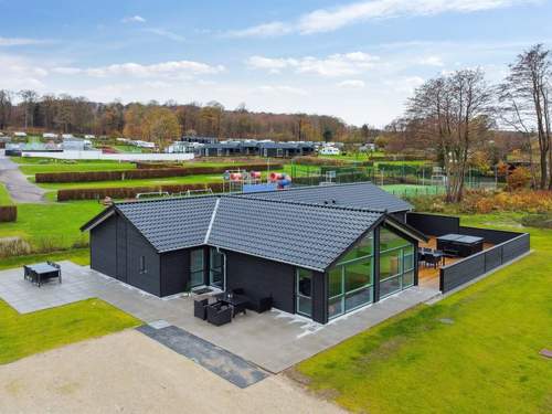 Ferienhaus Clare - 100m from the sea